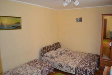 Трехместный номер с основными удобствами в Гостевом доме Дворик Италии