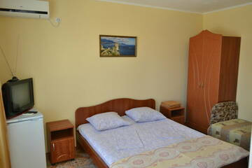 Трехместный номер в Гостевом доме Дворик Италии